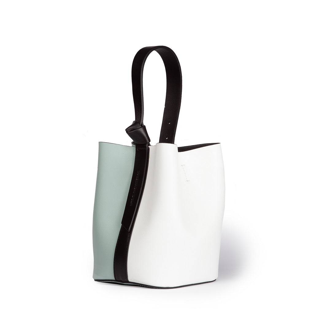 Cinzia Bucket small in pelle bicolor con tracolla staccabile