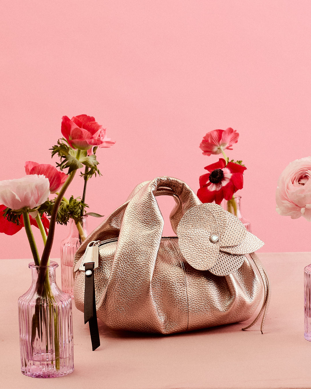 Emily small in hammered leather with removable floral decoration and adjustable shoulder strap